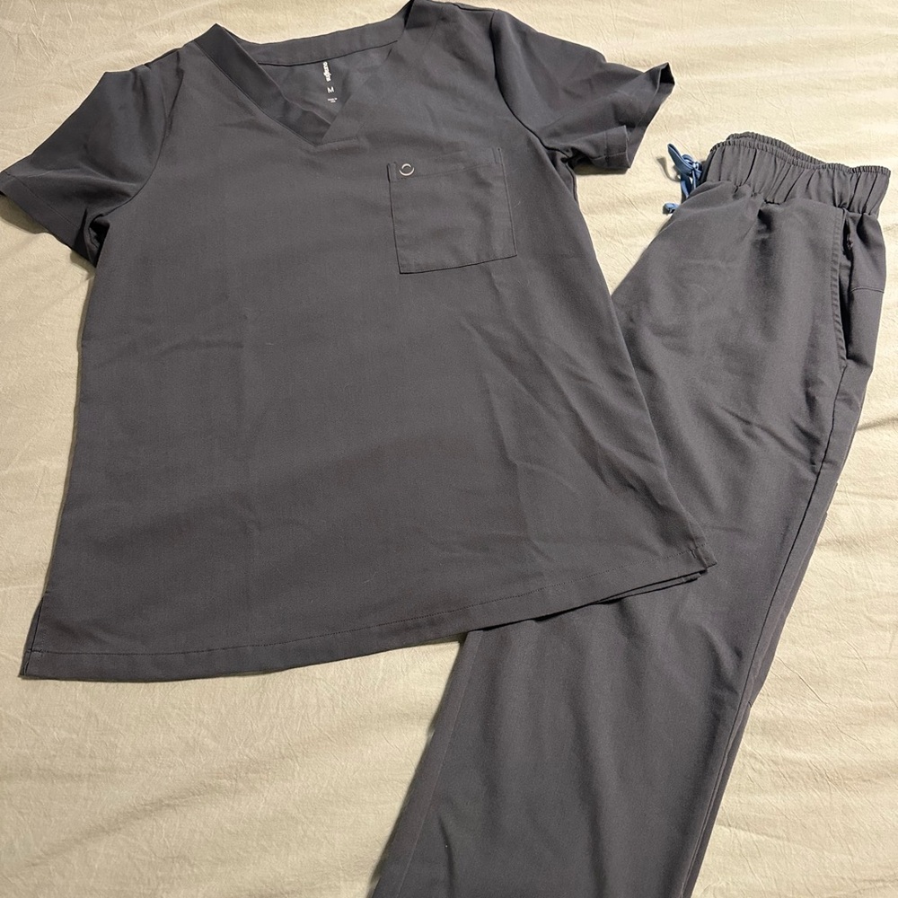 Charcoal Scrub Set